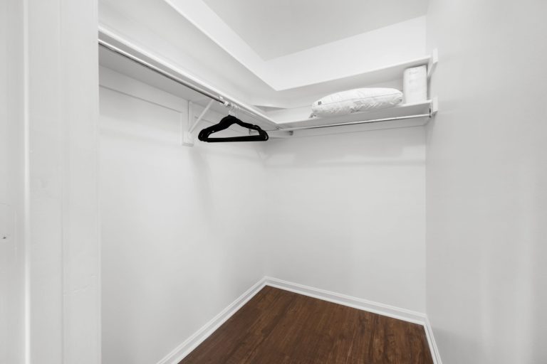 2B Large Closet